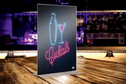 Porte affiche autoportant en acrylique transparent A5 Nobo Premium Plus