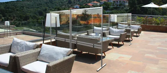 Cloisons de distanciation en PVC transparent
